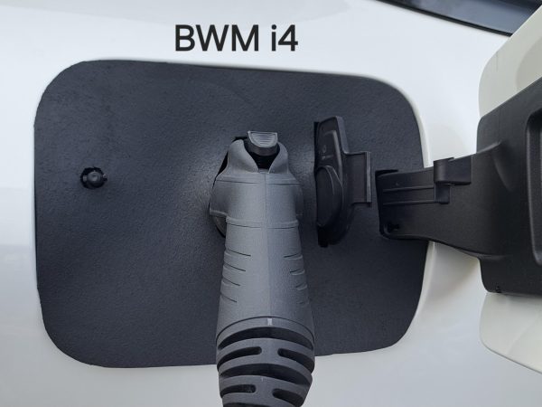 i4