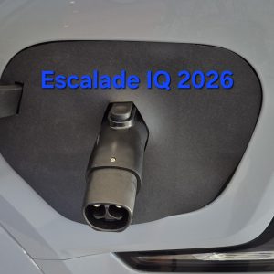 Escalade IQ 2026 : prise J1772